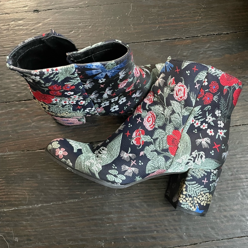Embroidered boots